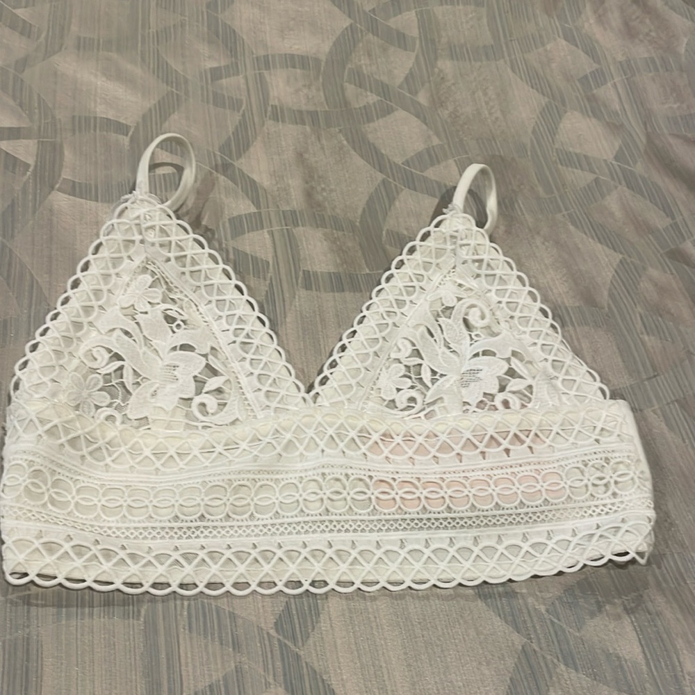 Thatssofetch white lace top